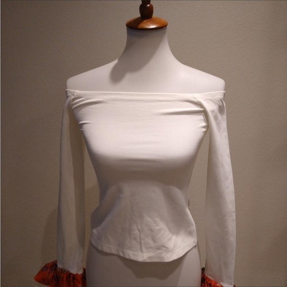 Alexis Kirin Women’s Off The Shoulder Top Flare Cuff Top Size XS - Picture 5 of 11